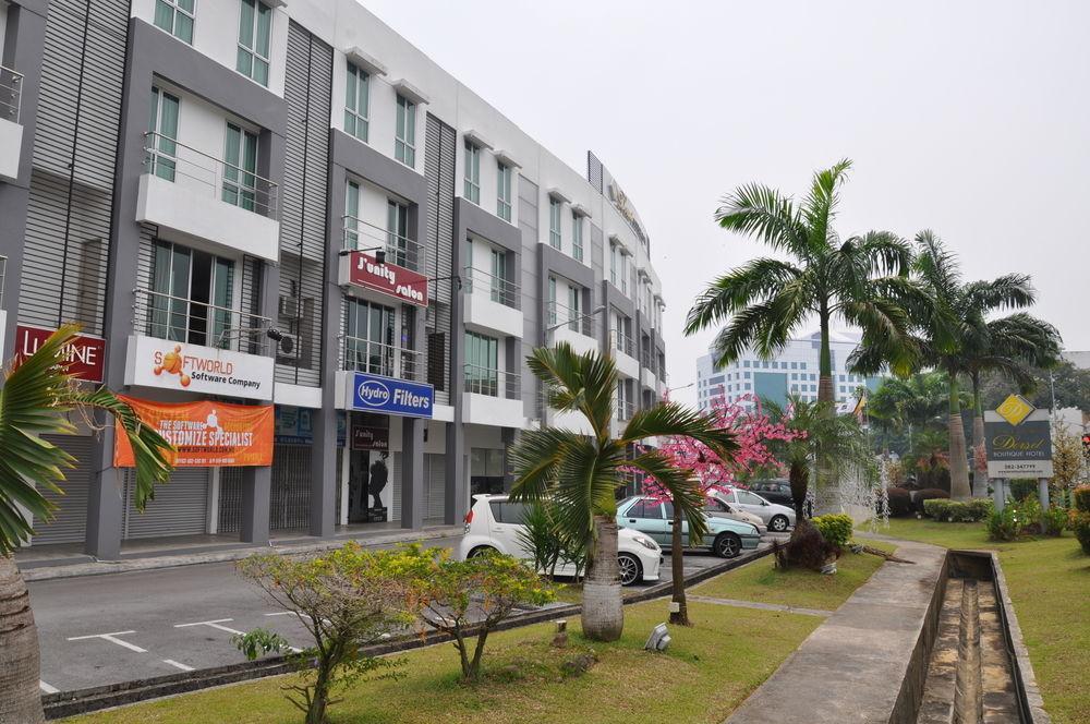 Dehome Boutique Hotel 3*