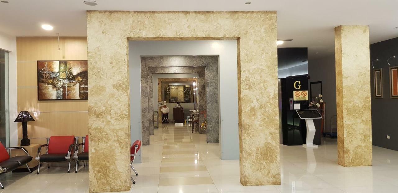 Hotel Dehome Boutique 3*